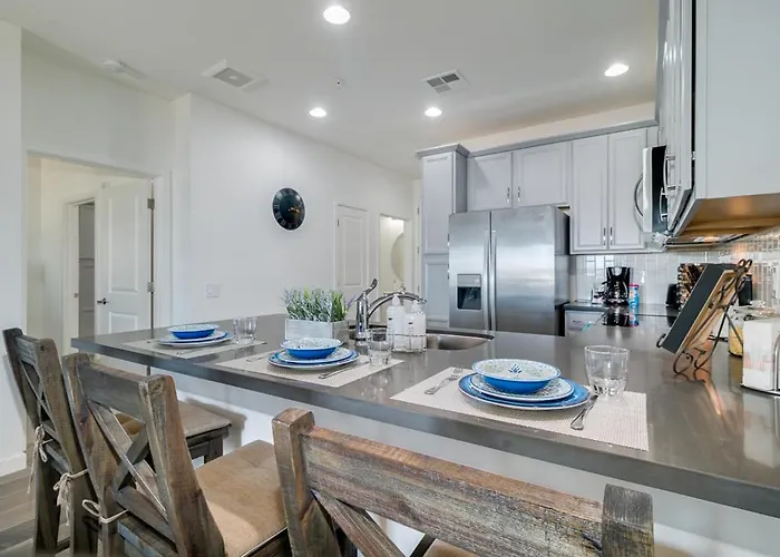 Queen Creek #323 Holiday home